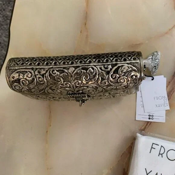 From St Xavier  Metal Atria Clutch/ Crossbody - Picture 6 of 11